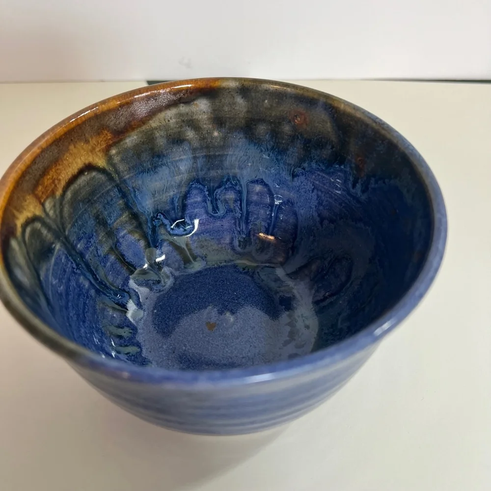 Vintage studio Handcrafted Blue and Brown Ceramic‎ Bowl